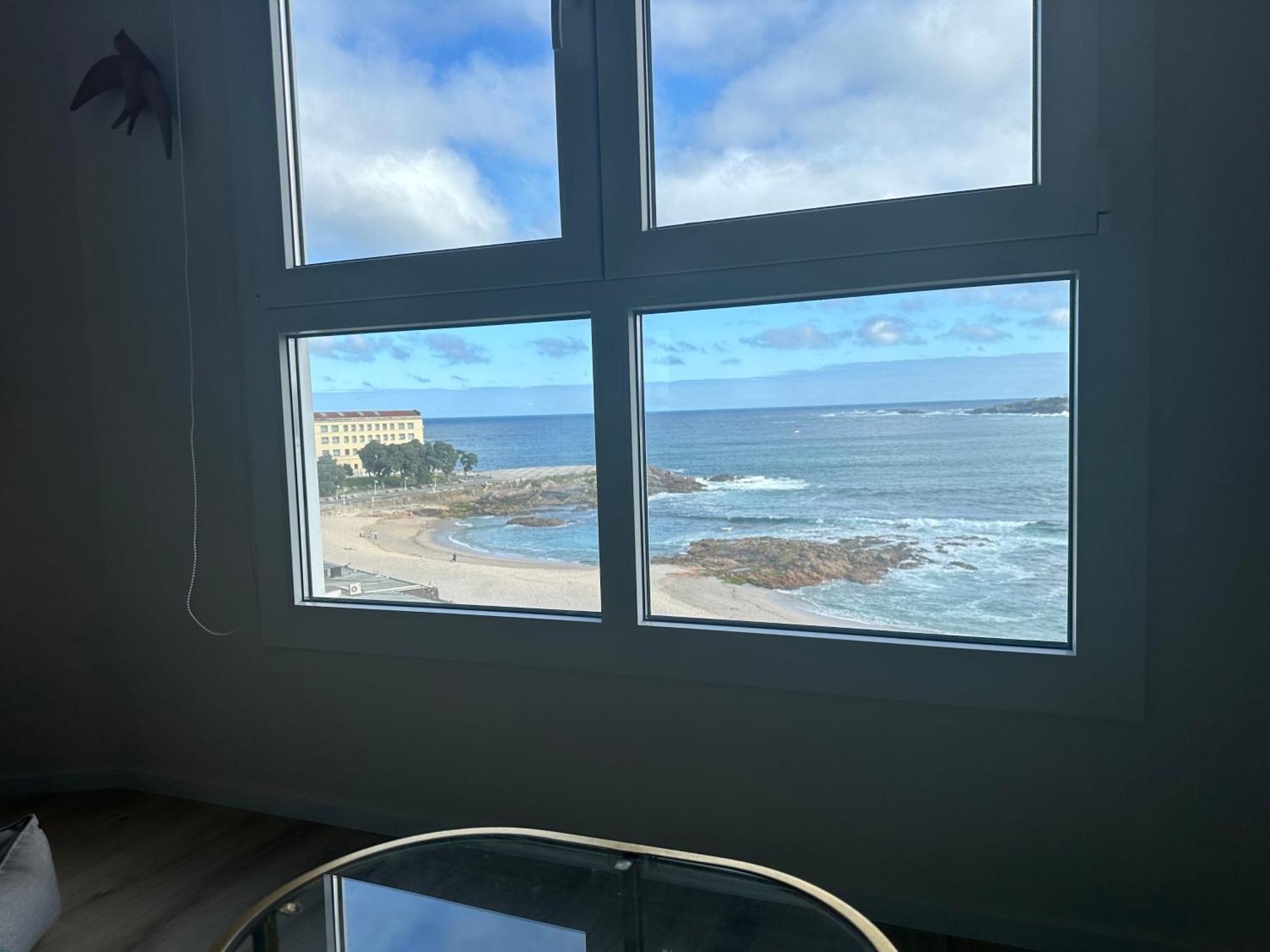 Piso Con Vistas A La Playa De Riazor Lägenhet A Coruña Exteriör bild